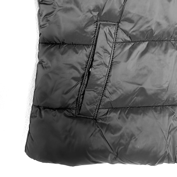 Black vest - Picture 3 of 6